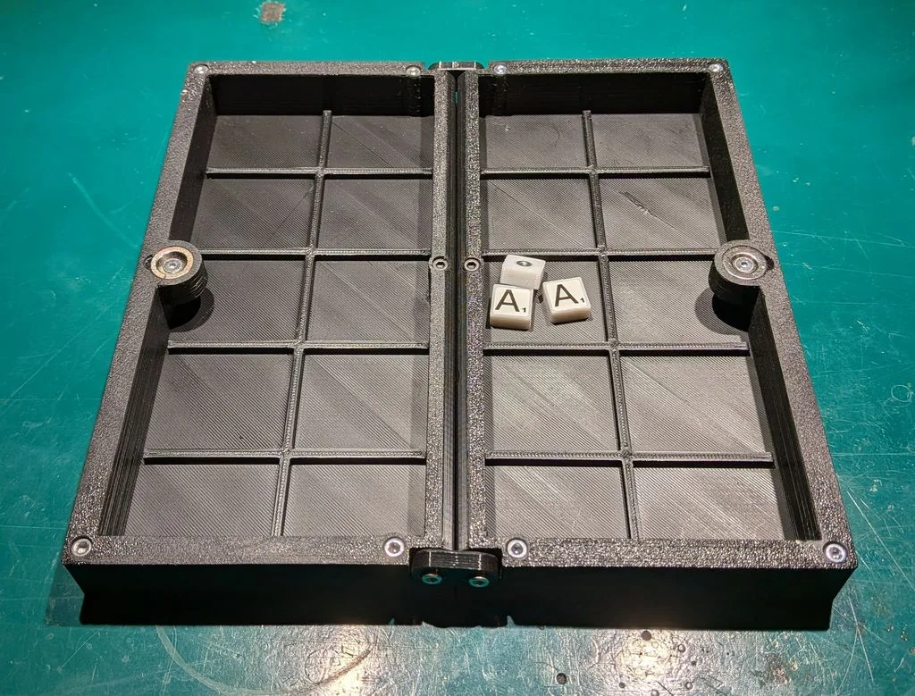 Путешественный Скраббл с магнитной доской