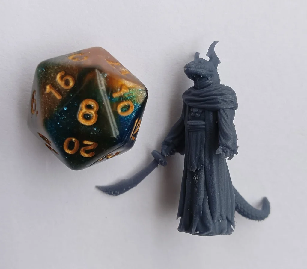 Миниатюра Serpentfolk Aapoph