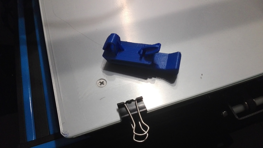 Замена зажимов ремня Toyota Corolla Verso > 2004