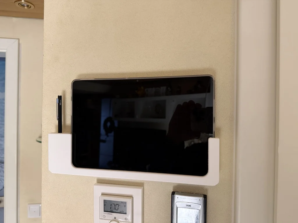 Держатель для планшета Lenovo 10.1" с местом для стилуса