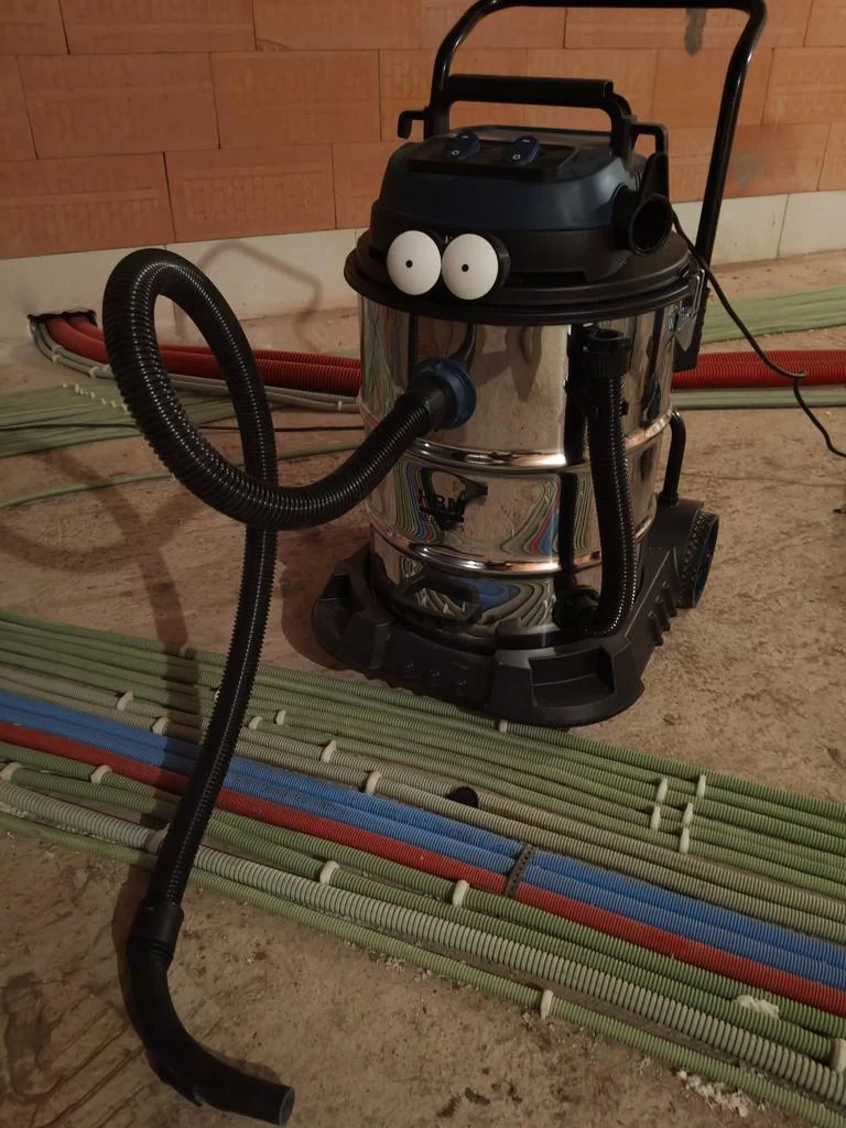 Глаза Noo-Noo для пылесоса HBM