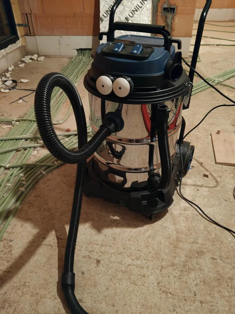 Глаза Noo-Noo для пылесоса HBM