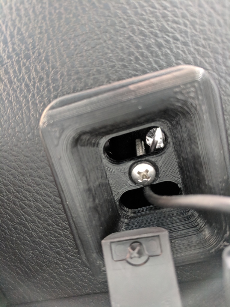 Магнитное крепление для телефона для Toyota Highlander