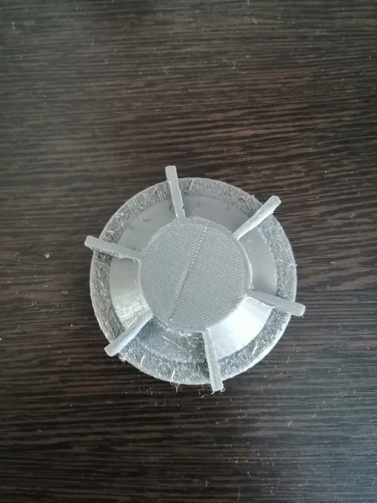 Заглушка противотуманной фары Opel Astra H (2006)