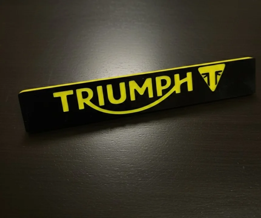 Крышка под номерной знак TRIUMPH SPEED TRIPLE 1200 RS