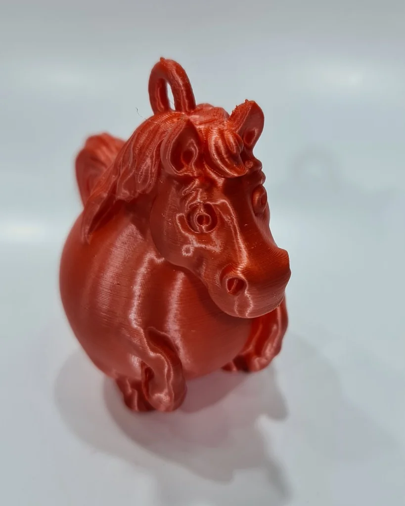 Игрушка для елки: Огненно-красная лошадь