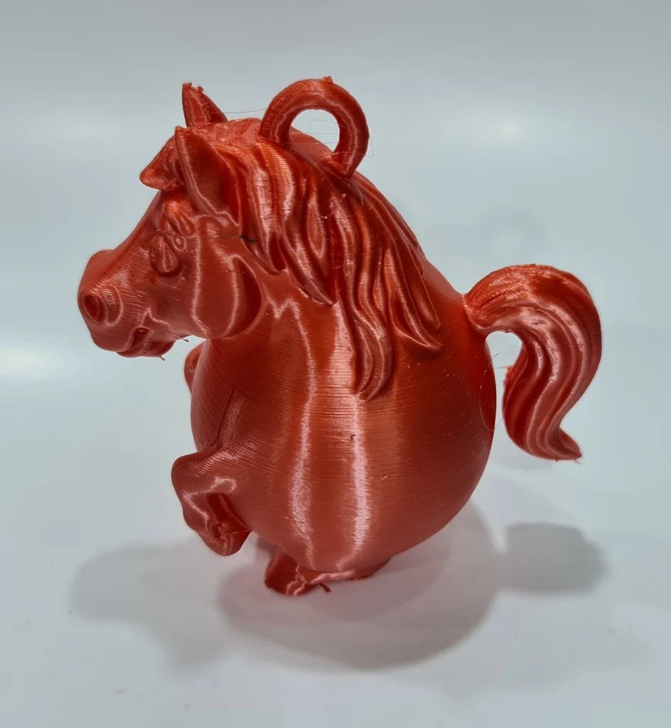 Игрушка для елки: Огненно-красная лошадь