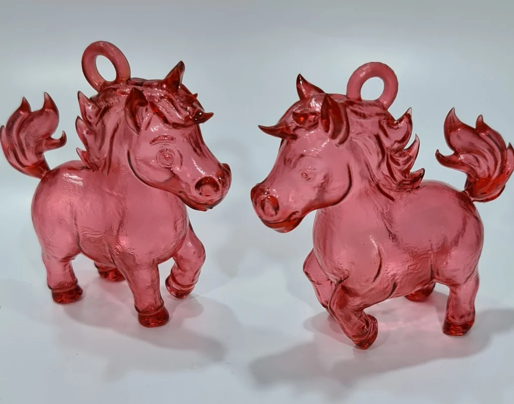 Игрушка на ёлку: Огненно-красная лошадь