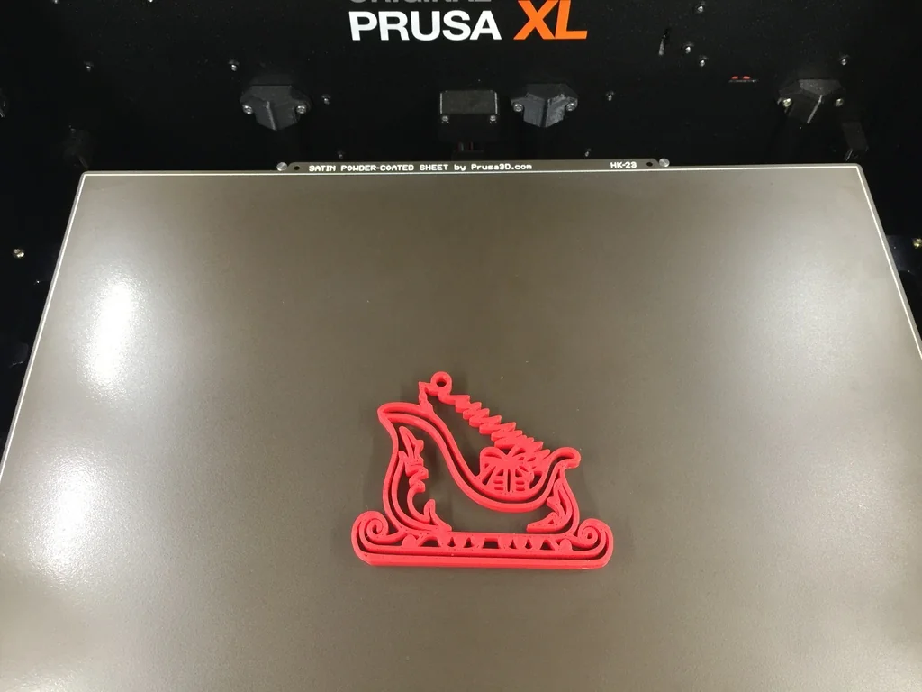 Рождественская игрушка-сани