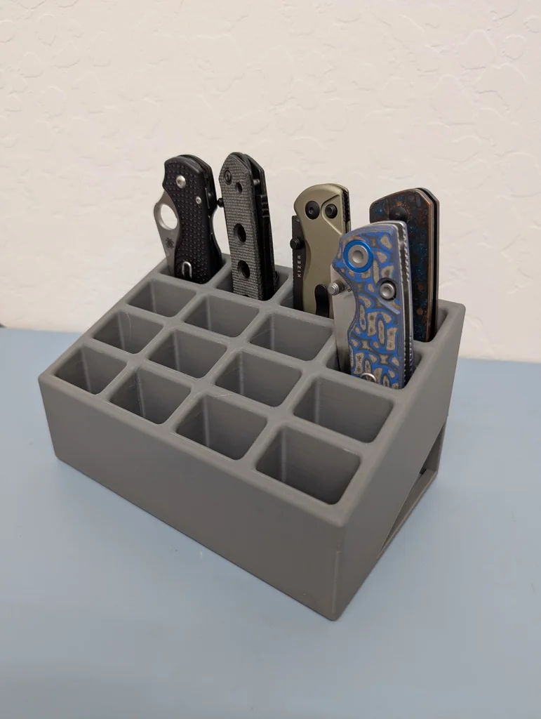 Хранение для карманных ножей