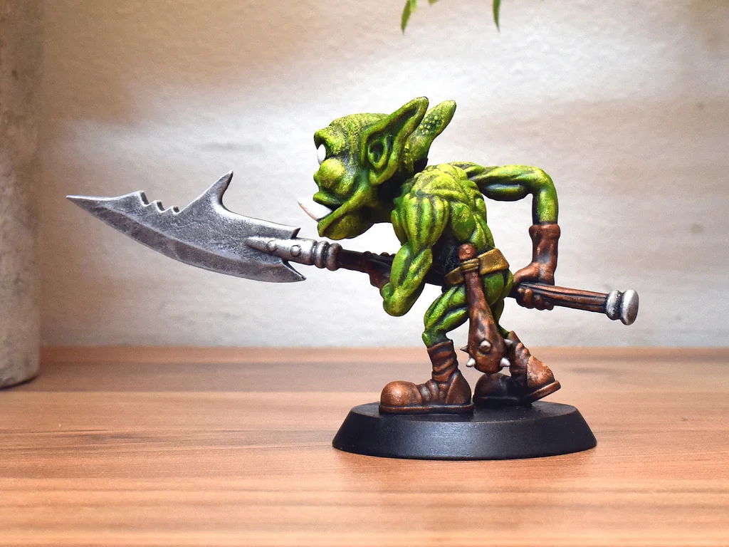 Orc - Snorg - Vogland Stompaxe – 28mm Фэнтези Миниатюра