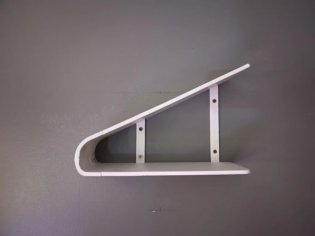 Настенный дисплей для обуви