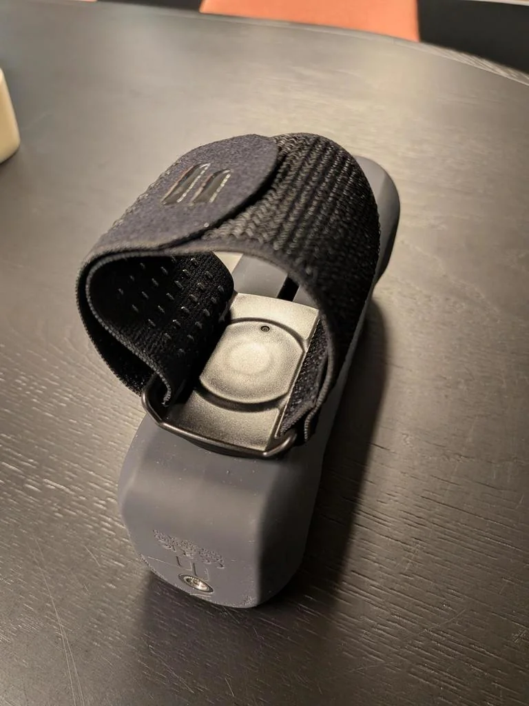 Держатель для манжет ClickOn Core Sleeve Holder