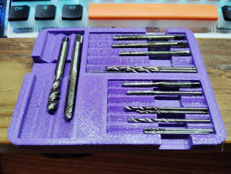 Органайзер для винтовых метчиков Universal V-Slot