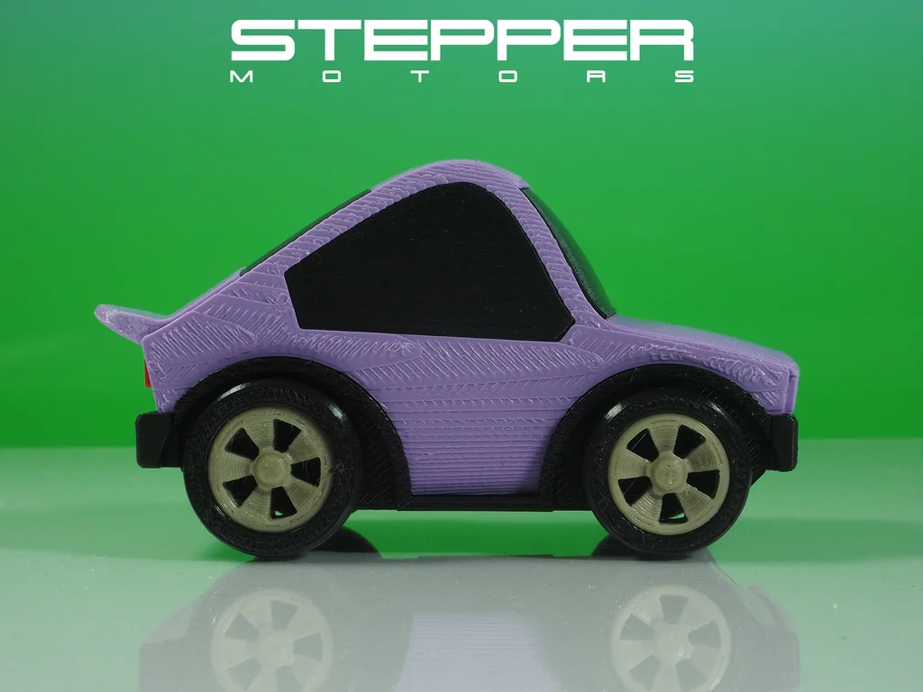 Игрушечная модель автомобиля 70-х в стиле Fastback