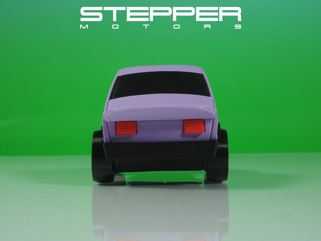 Игрушечная модель автомобиля 70-х в стиле Fastback