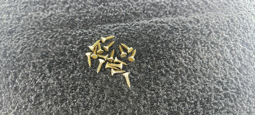 Держатель бит для стены в виде шестиугольника