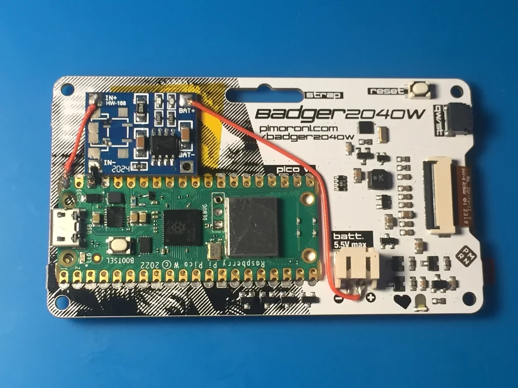 Корпус для Badger 2040 с модификацией LiPo Charge