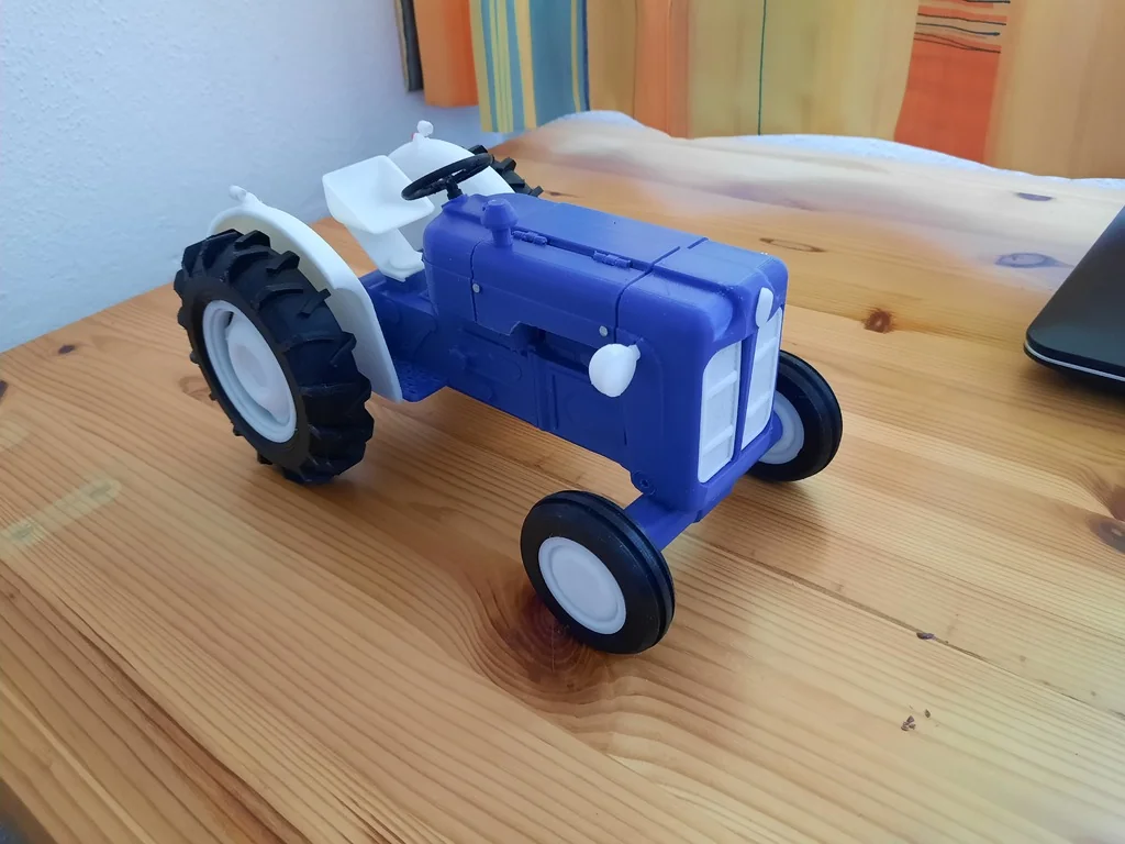 Трактор Fordson Dexta 957e 1964