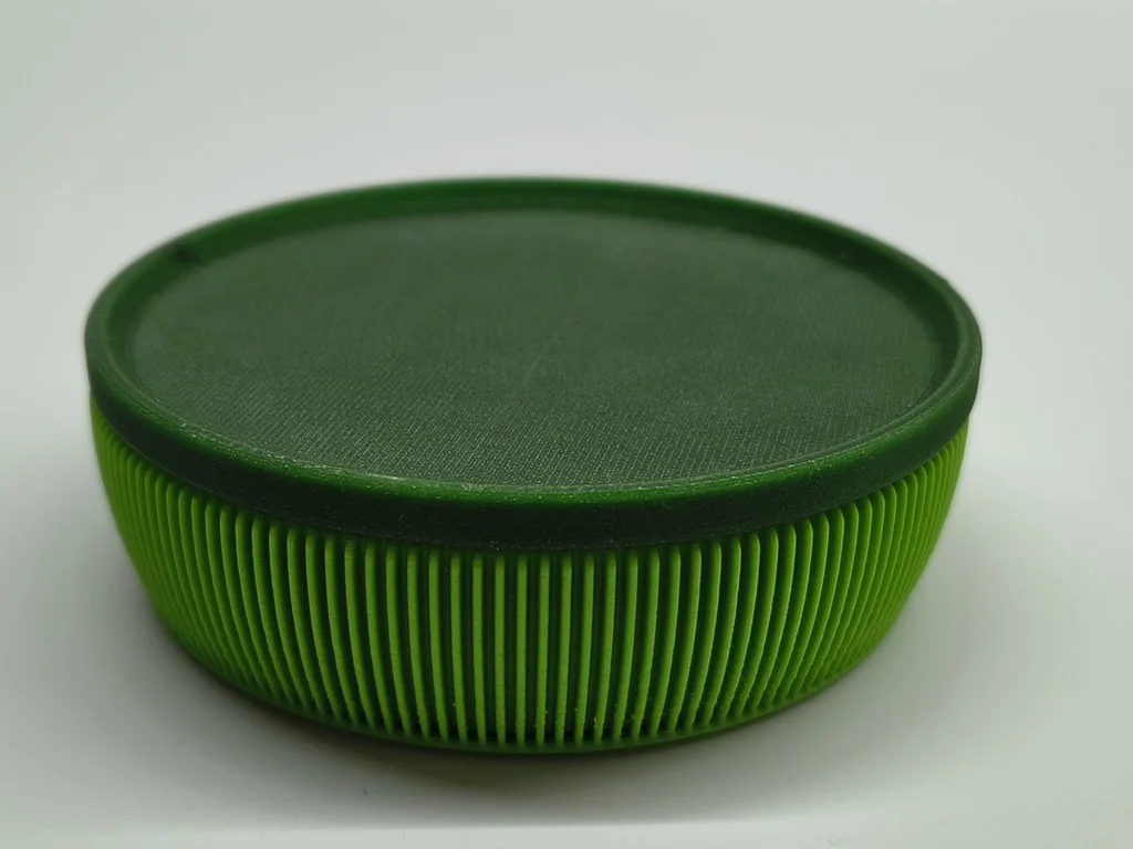 Чаша с подносом