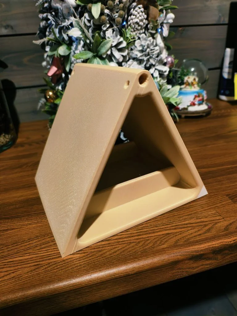 Кормушка для птиц "Треугольник"