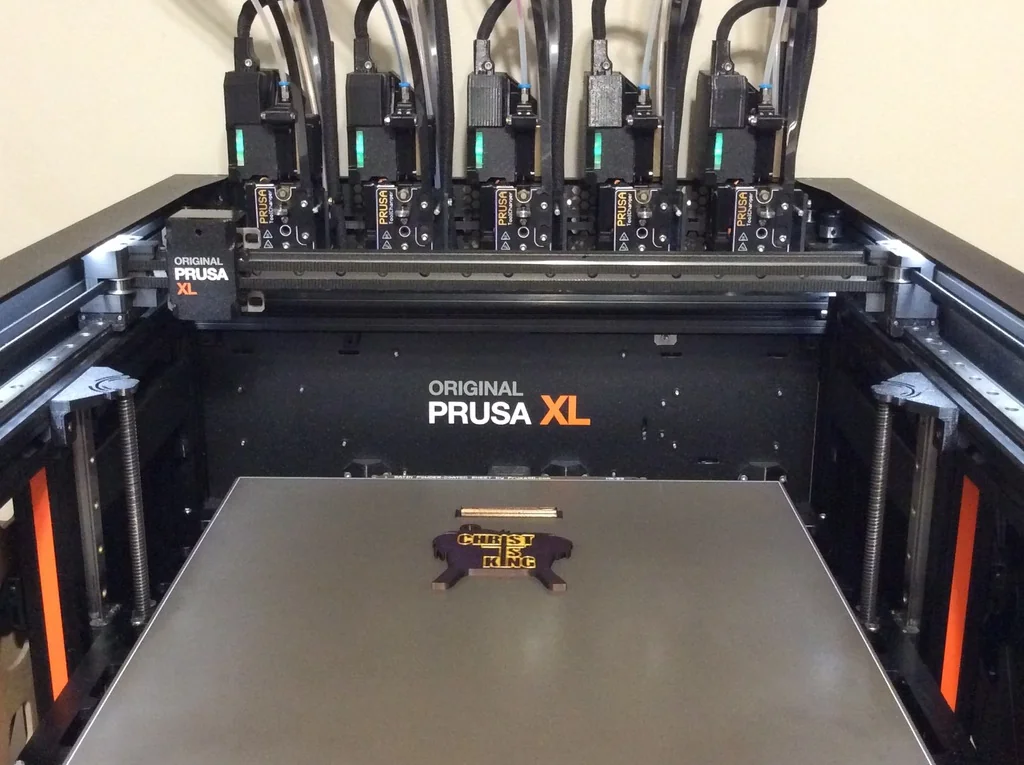 Орнамент «Христос — Царь»