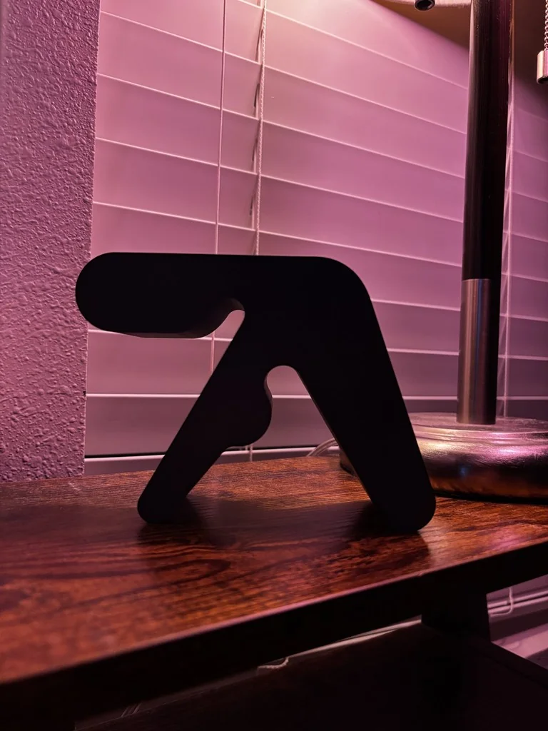 Логотип Aphex Twin для декора