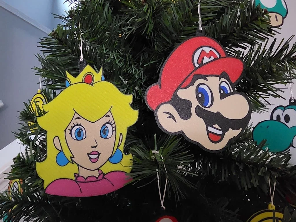 Новогодние украшения Super Mario