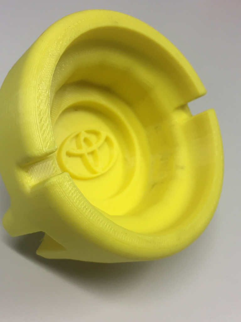 Трехлапый инструмент для масляных фильтров Toyota