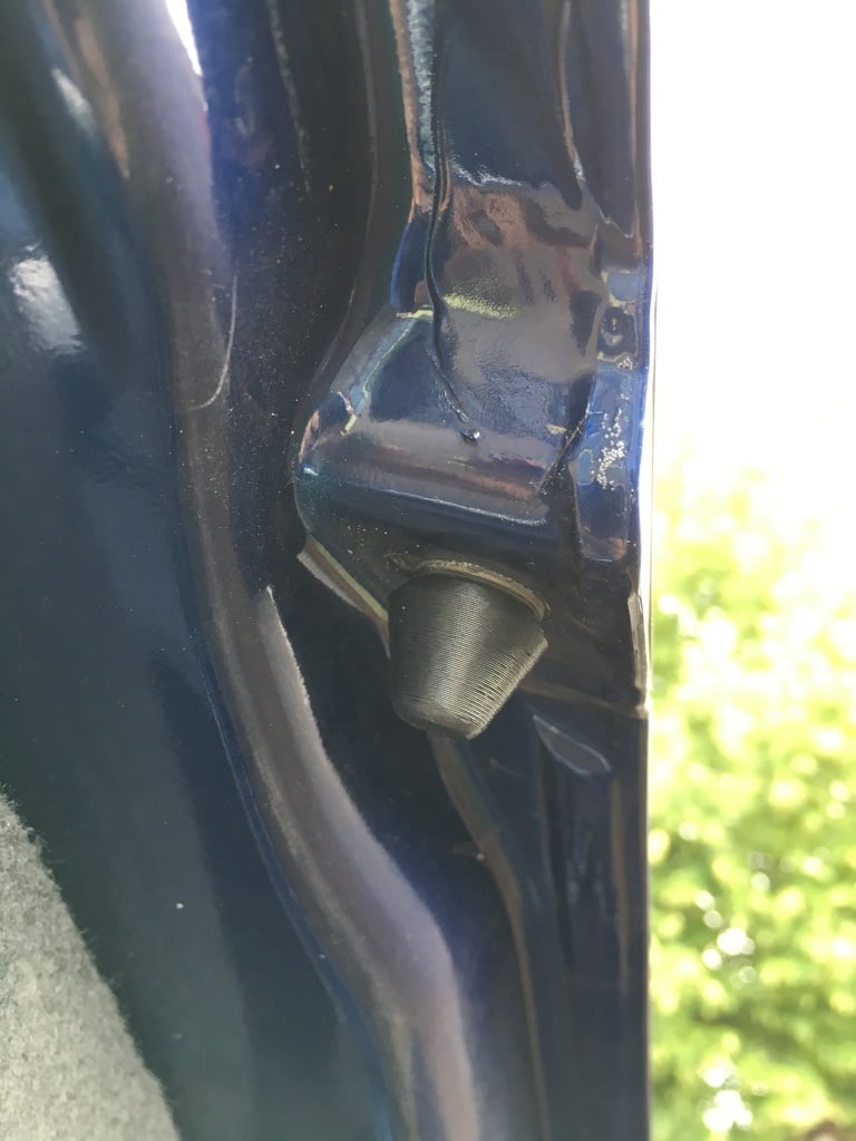 Различные заглушки и заклепки для Opel