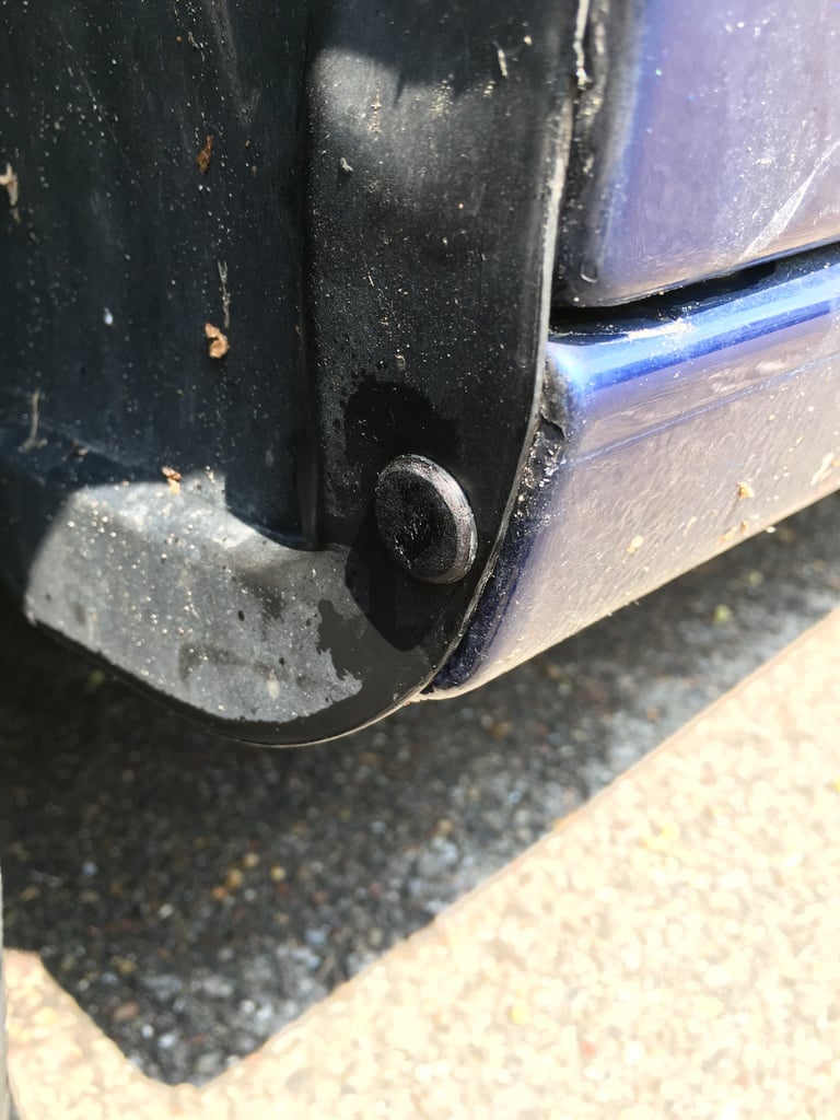 Различные заглушки и заклепки для Opel