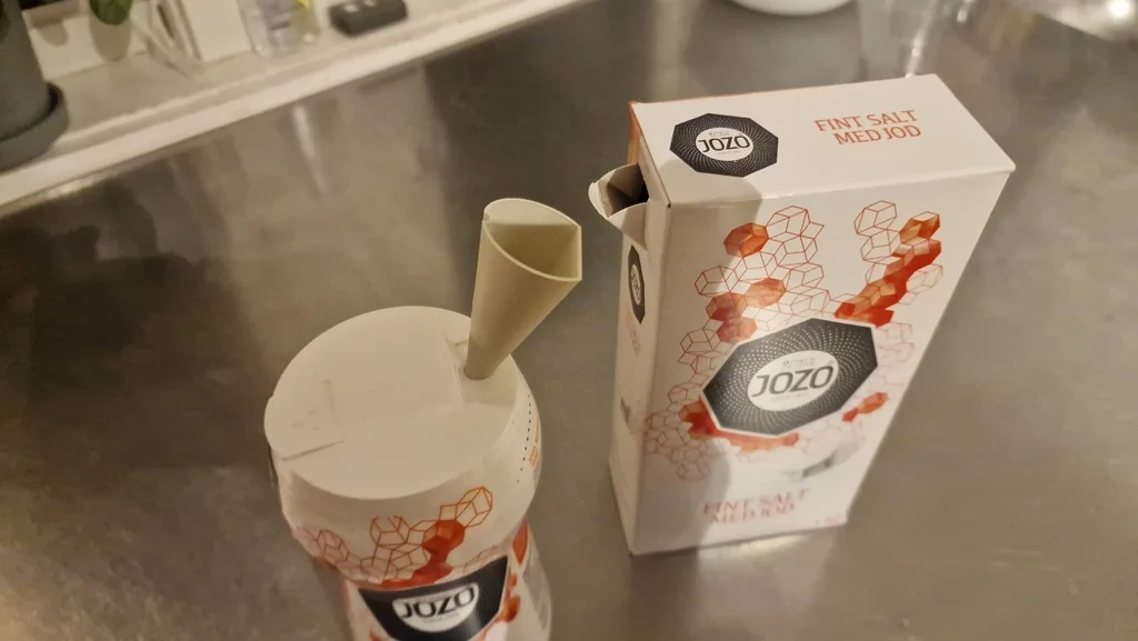 Мини воронка для небольших контейнеров