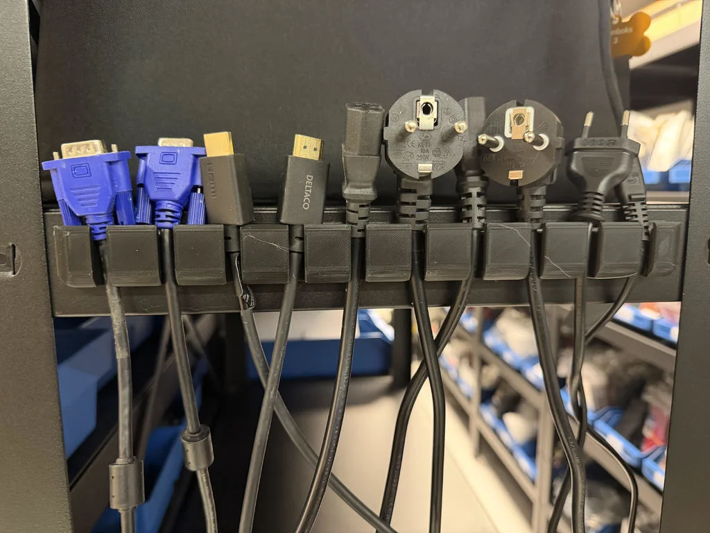 Подставка для крупных кабелей