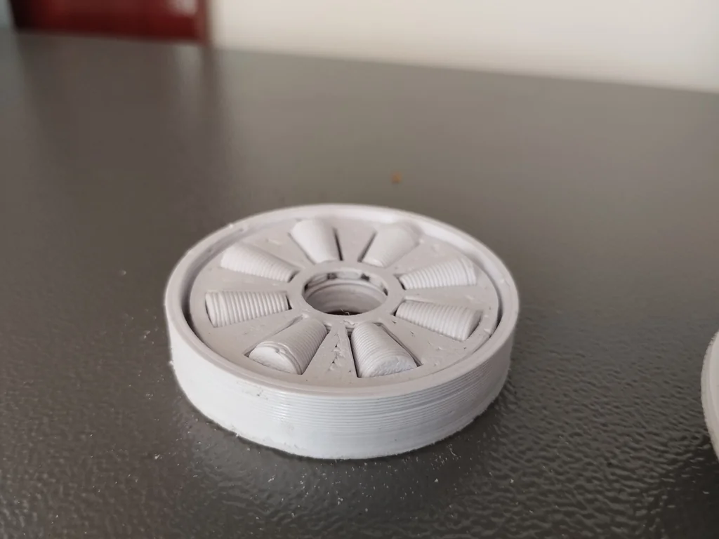 Подшипник с коническими роликами