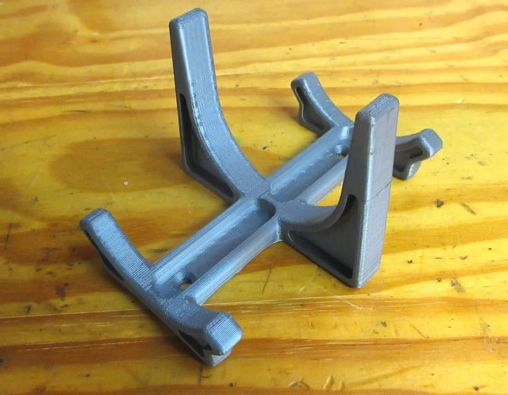 Держатель для моторов Saxonette