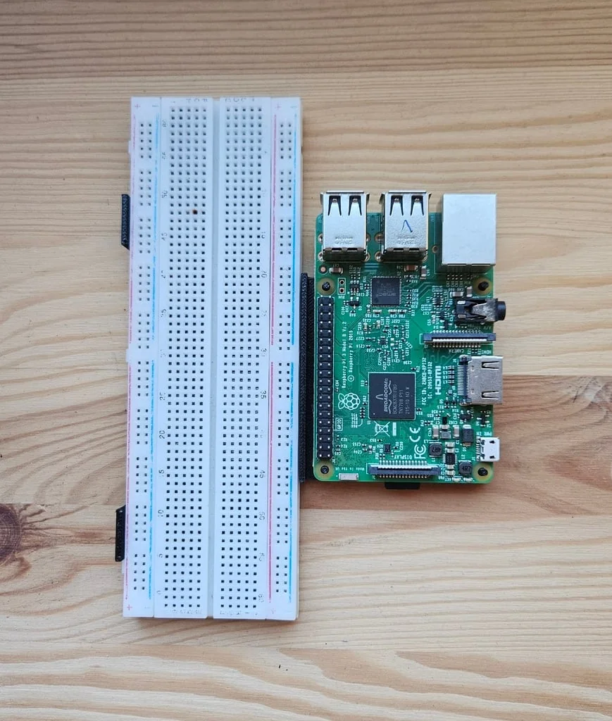 Крепление для Raspberry Pi 3b, 3b+, 4b