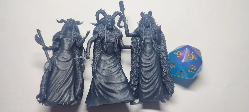 Миниатюра Norn Sister Triad для настольных игр