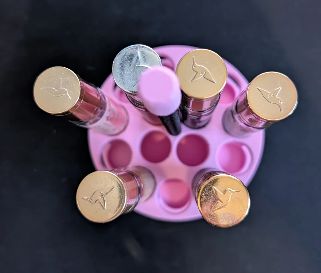 Карусель для парфюма Adopt