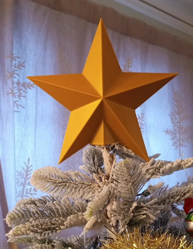 Звезда для рождественской елки