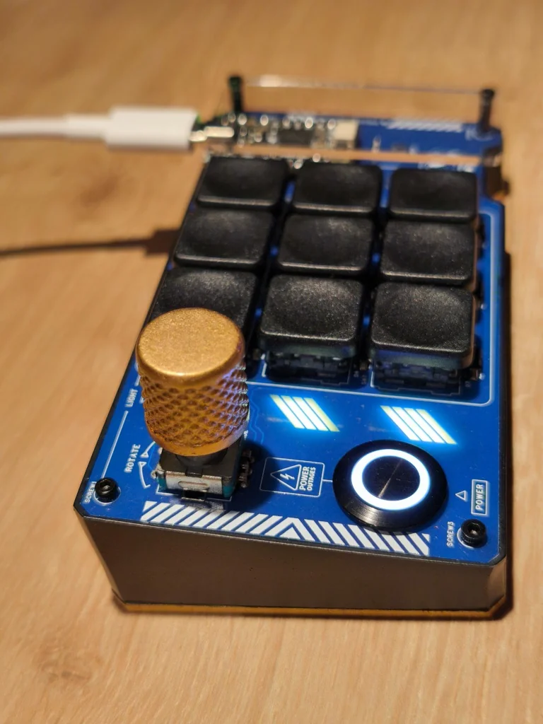 Кастомный Macropad – KB2040 – 3×3 + Энкодер