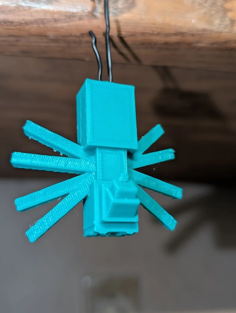 Игрушки-брелоки в форме пауков из Minecraft