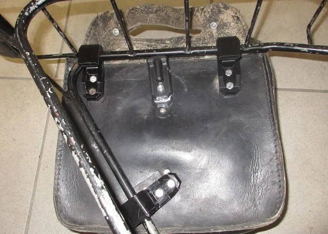 Универсальная система крепления сумок для багажников