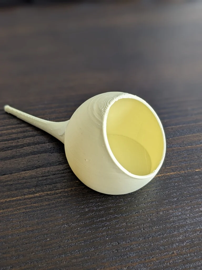 Помощник для полива растений