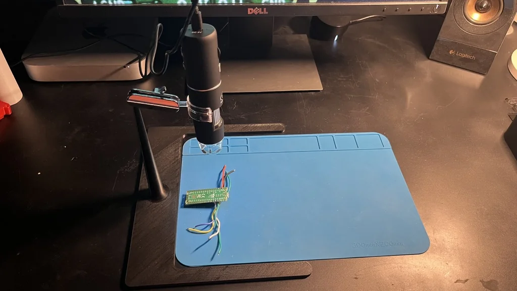 Держатель для USB-микроскопа