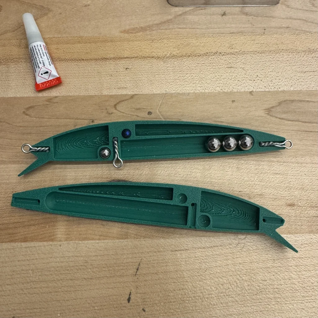 Модель приманки Surf Minnow с магнитным весом