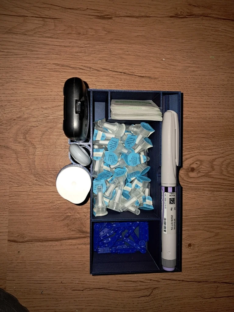 Органайзер для диабетических принадлежностей