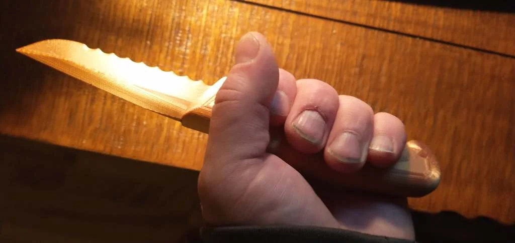 Модель Shank - Компактный инструмент