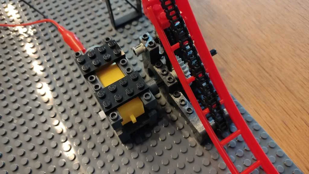 Крепления для мотора Lego Coaster
