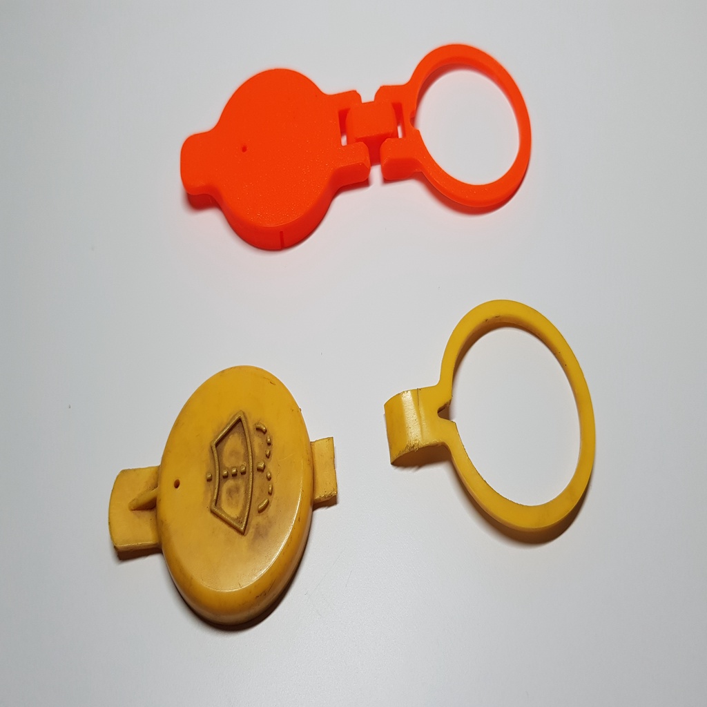 Замена крышки капота для бака для воды