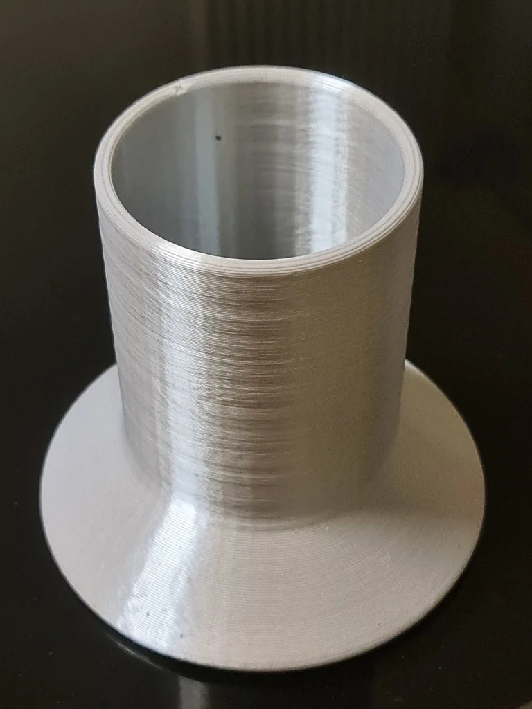 Держатель для консервной банки против опрокидывания